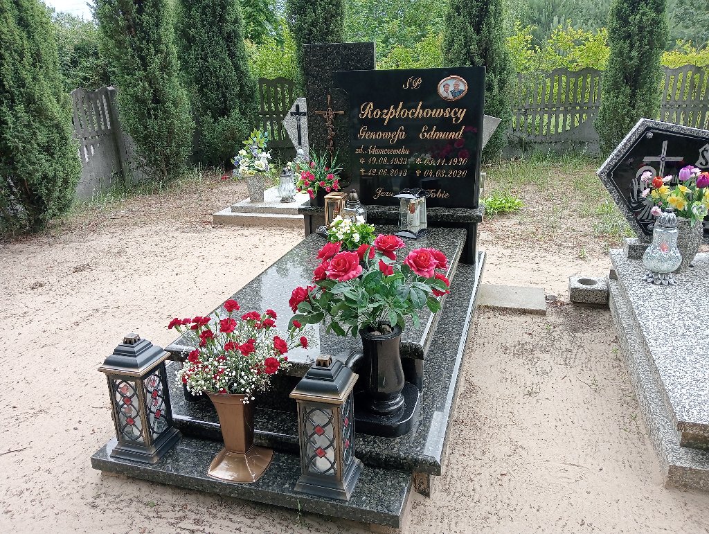 Grób Edmund Rozpłochowski